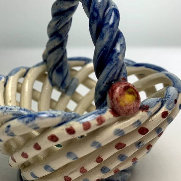 Mini Delicate Hand Painted Porcelain Pottery Rose Woven Basket from Spain - Picture 8 of 12